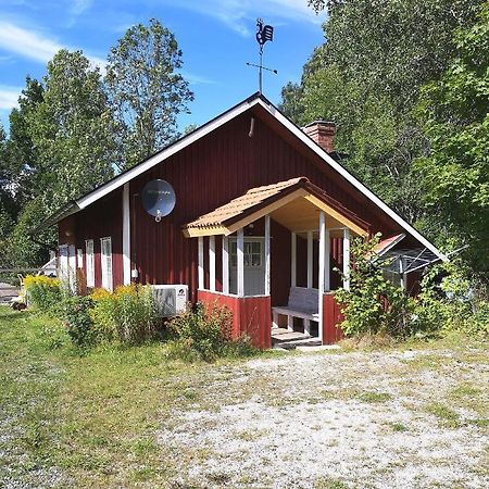 Viken - Cottage By Dalslands Canal Dals Långed Exterior foto
